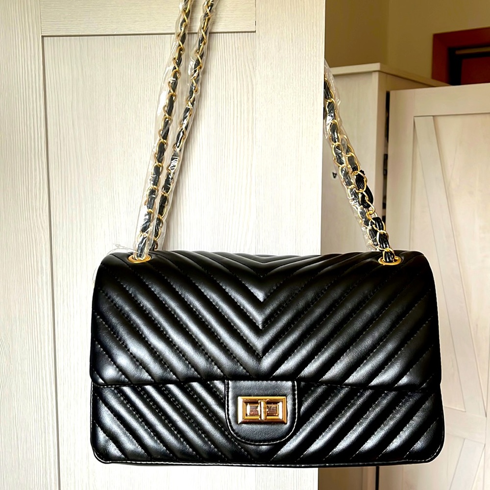 NWT Reddress Black Vegan Leather Shoulder Bag